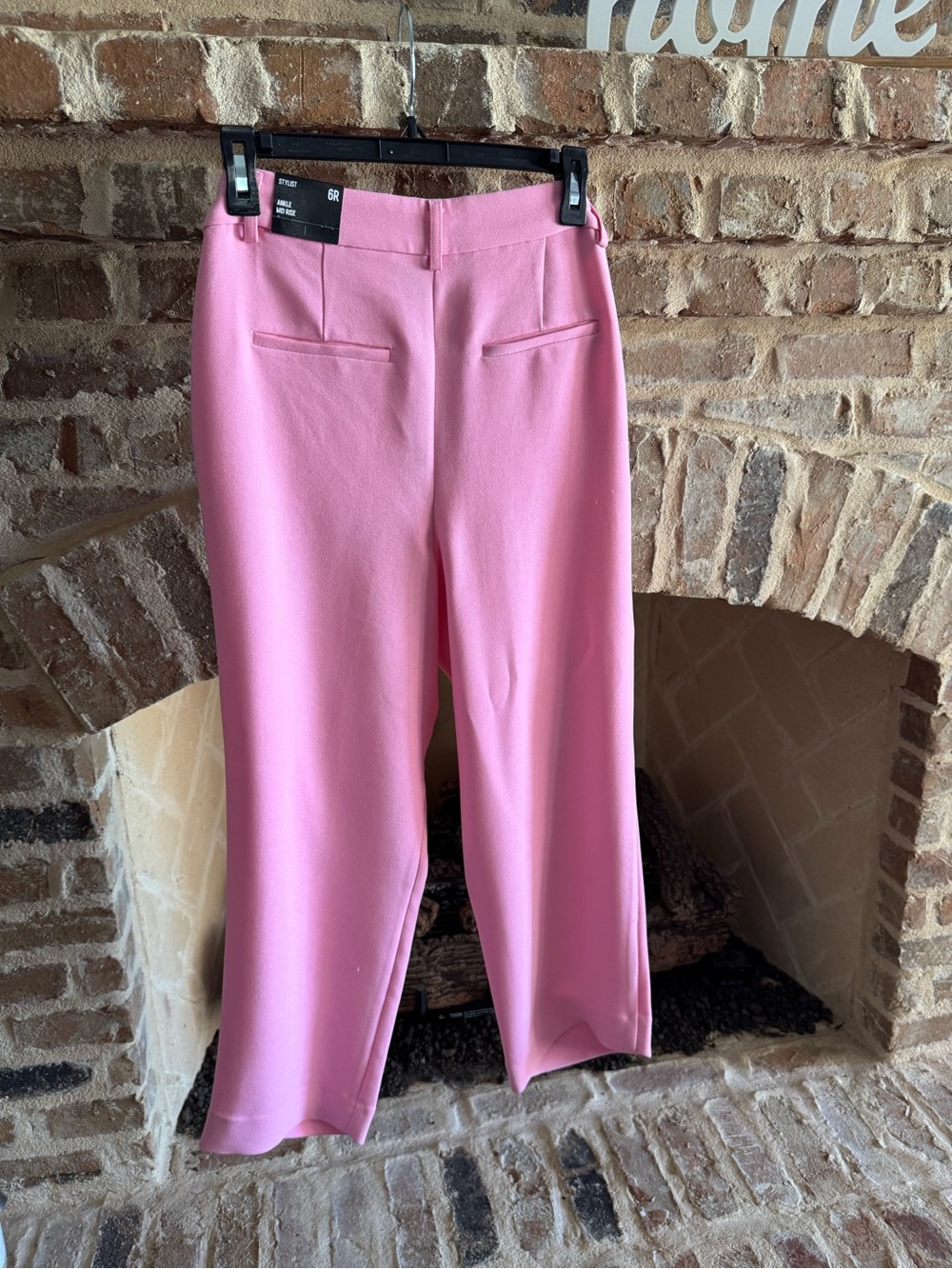 Express Pink High-Waisted Ankle Pants Size 6R NWT
